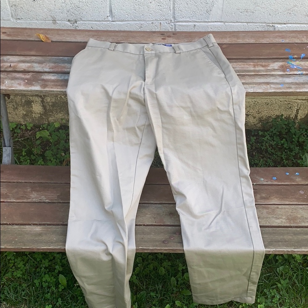 Izod khaki slacks